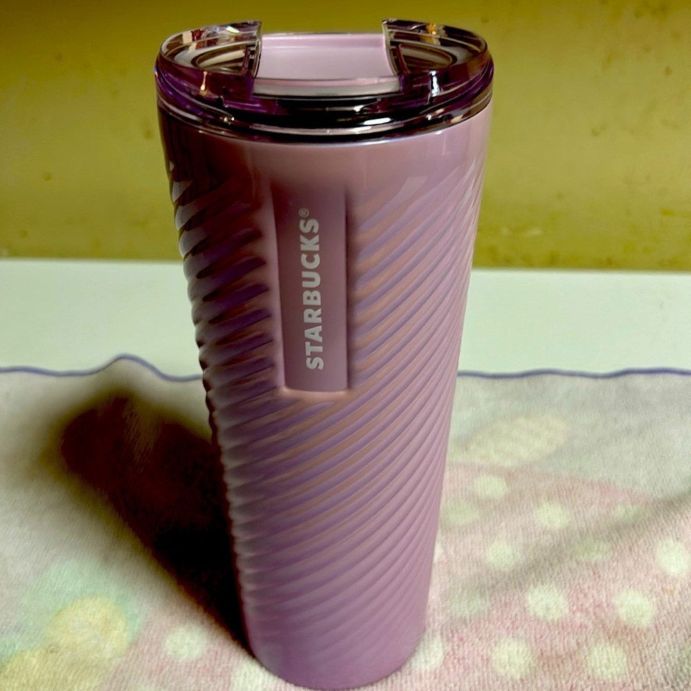 Starbucks sip cup